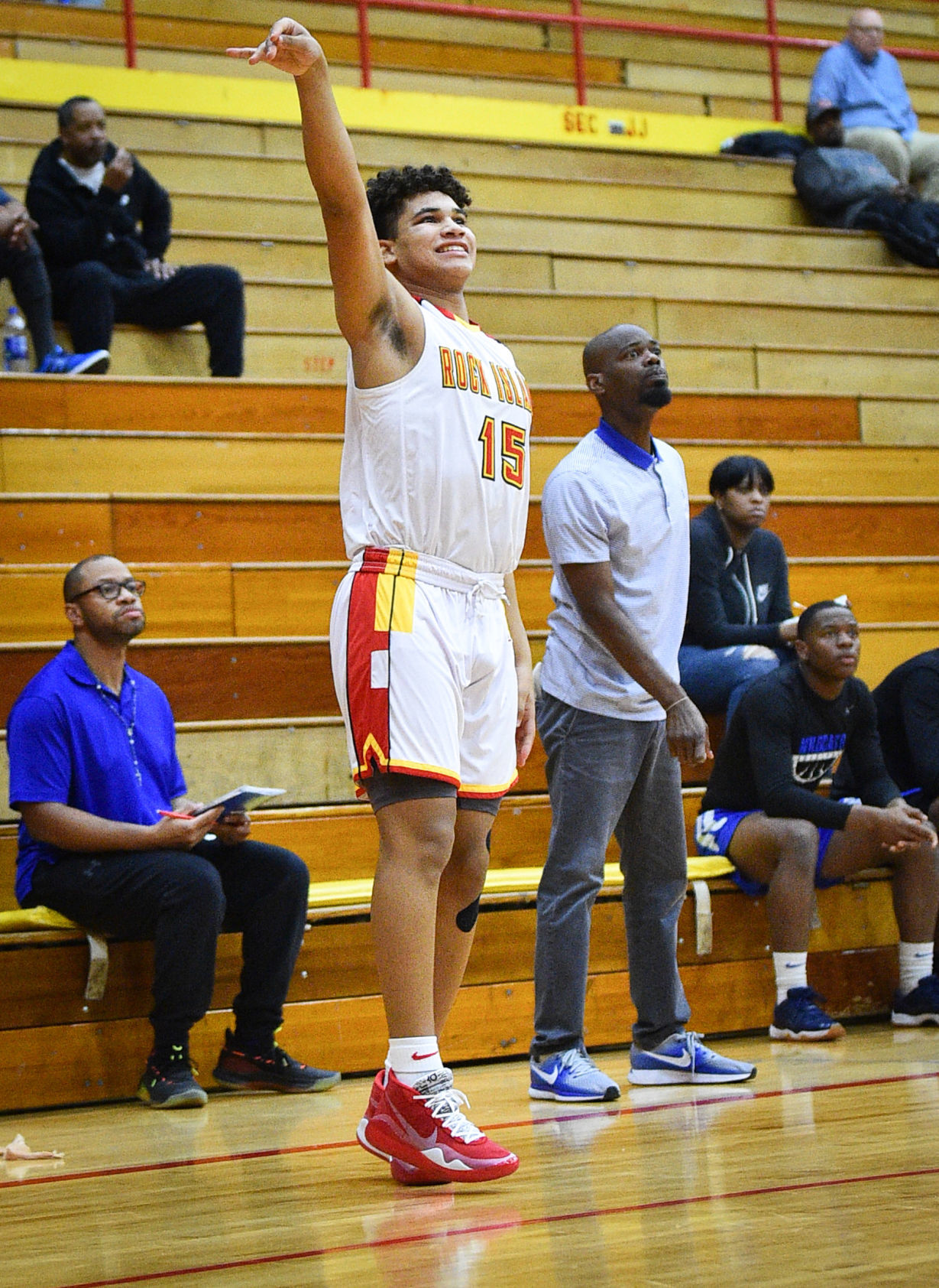112919-mda-spt-rocky-hoops-062a.jpg